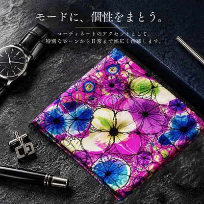 胸元にアートを。幾何学柄 ポケットチーフ